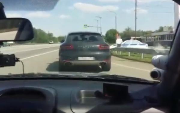 За лихачество лишится прав автолюбитель из Ростова на Ставрополье